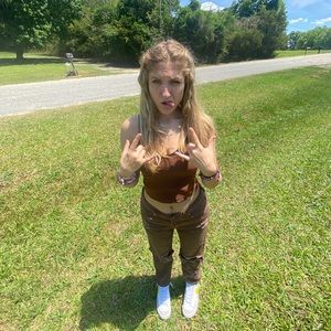 Meet your Posher, Tara